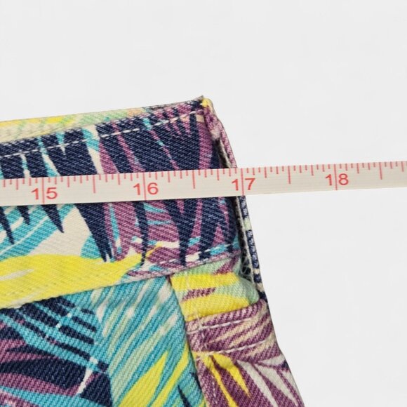 Old Navy Women's The Diva Tropical Palm Print Cut Off Shorts Multicolor y2k 8 - Picture 9 of 11